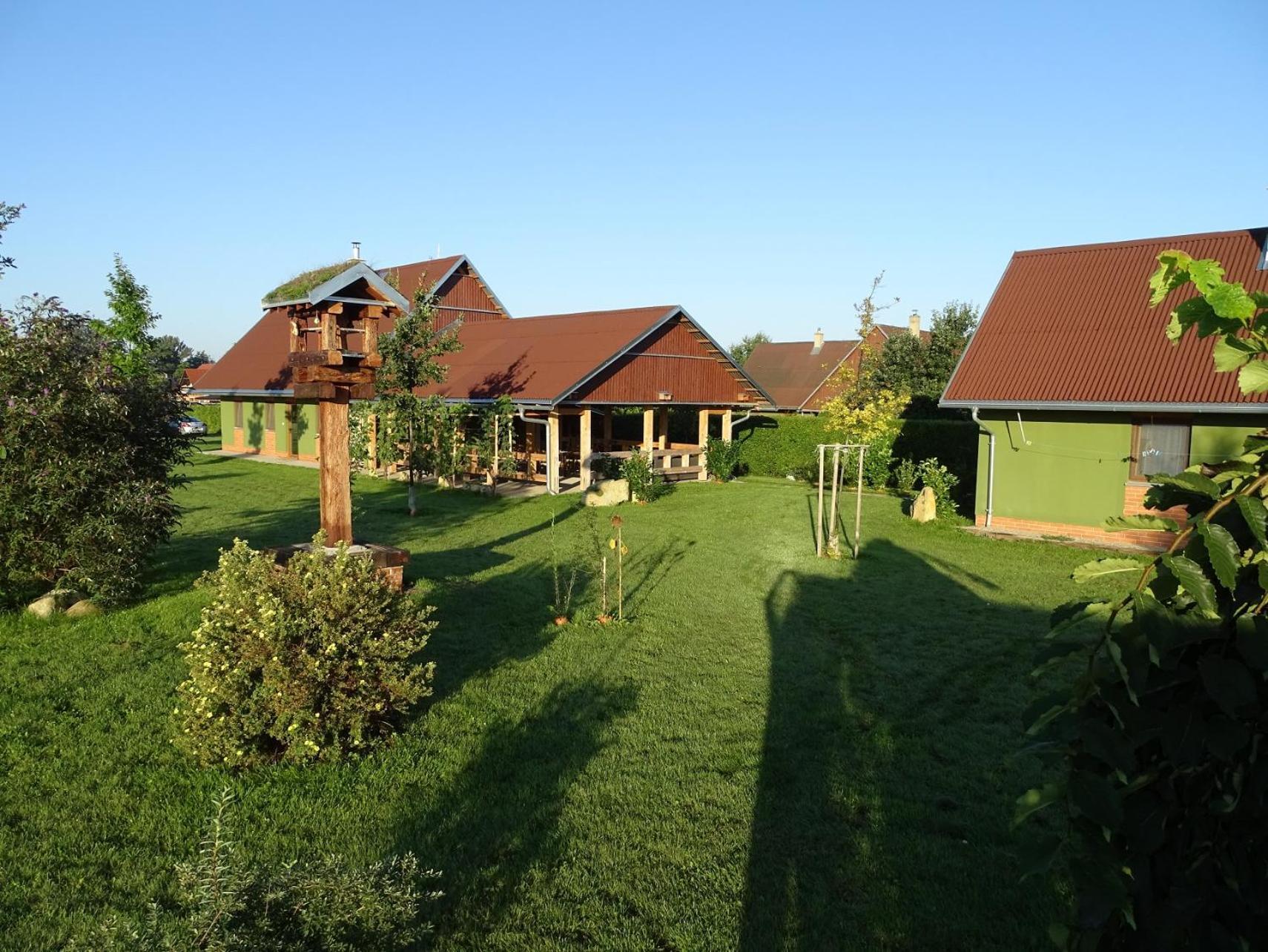 Penzion Pod Vapenkami Strážnice Extérieur photo