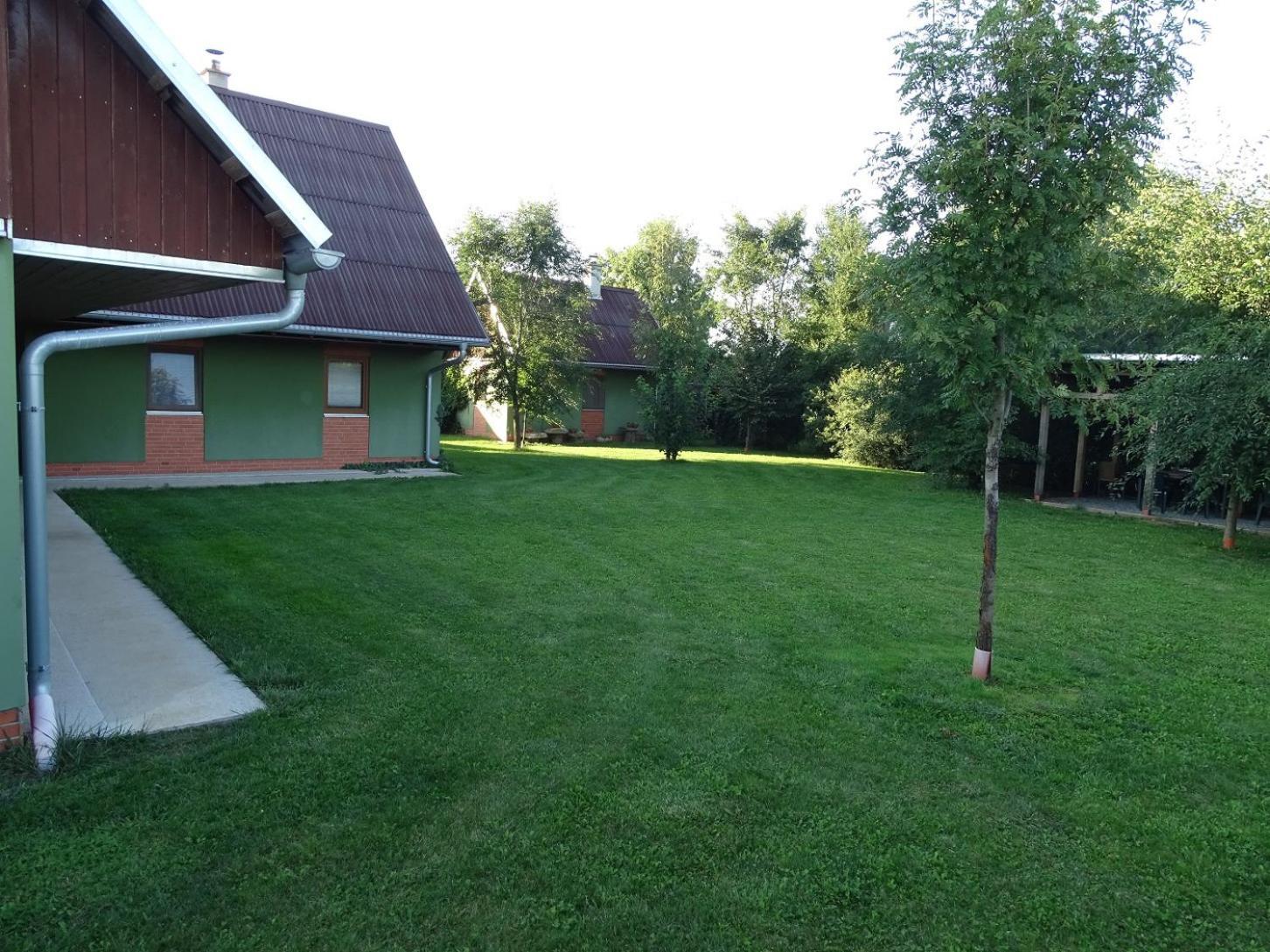 Penzion Pod Vapenkami Strážnice Extérieur photo