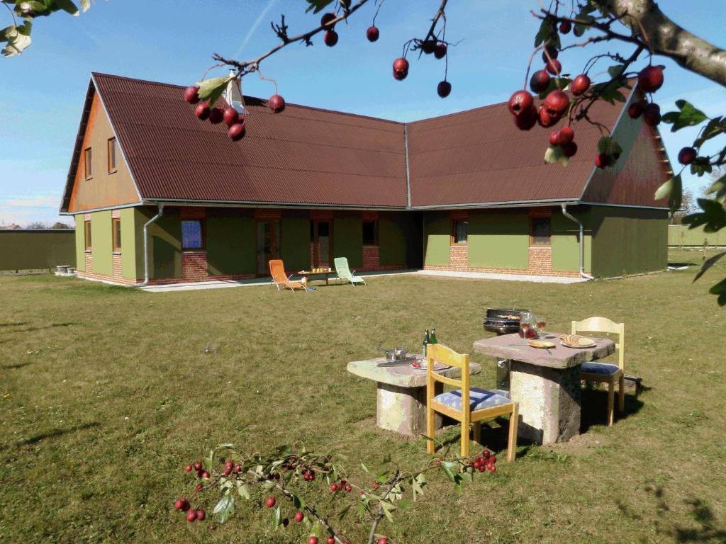 Penzion Pod Vapenkami Strážnice Extérieur photo