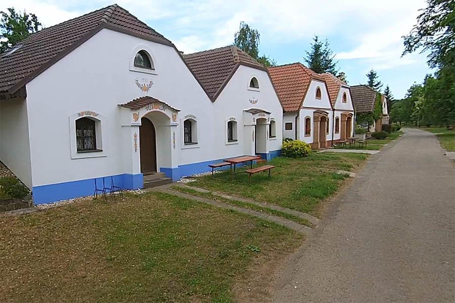 Penzion Pod Vapenkami Strážnice Extérieur photo